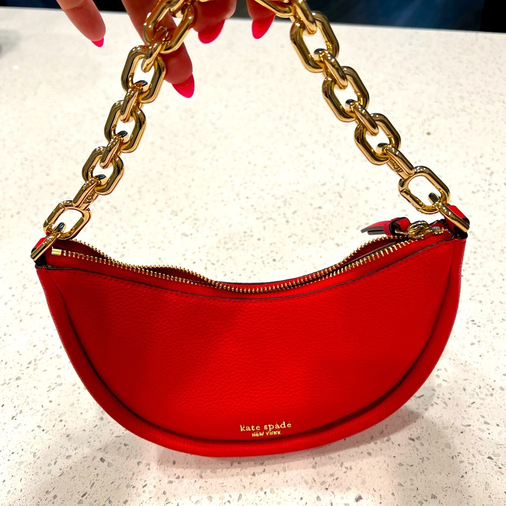 Gorgeous like new Kate Spade handbag! Perfect for Valentine’s Day!